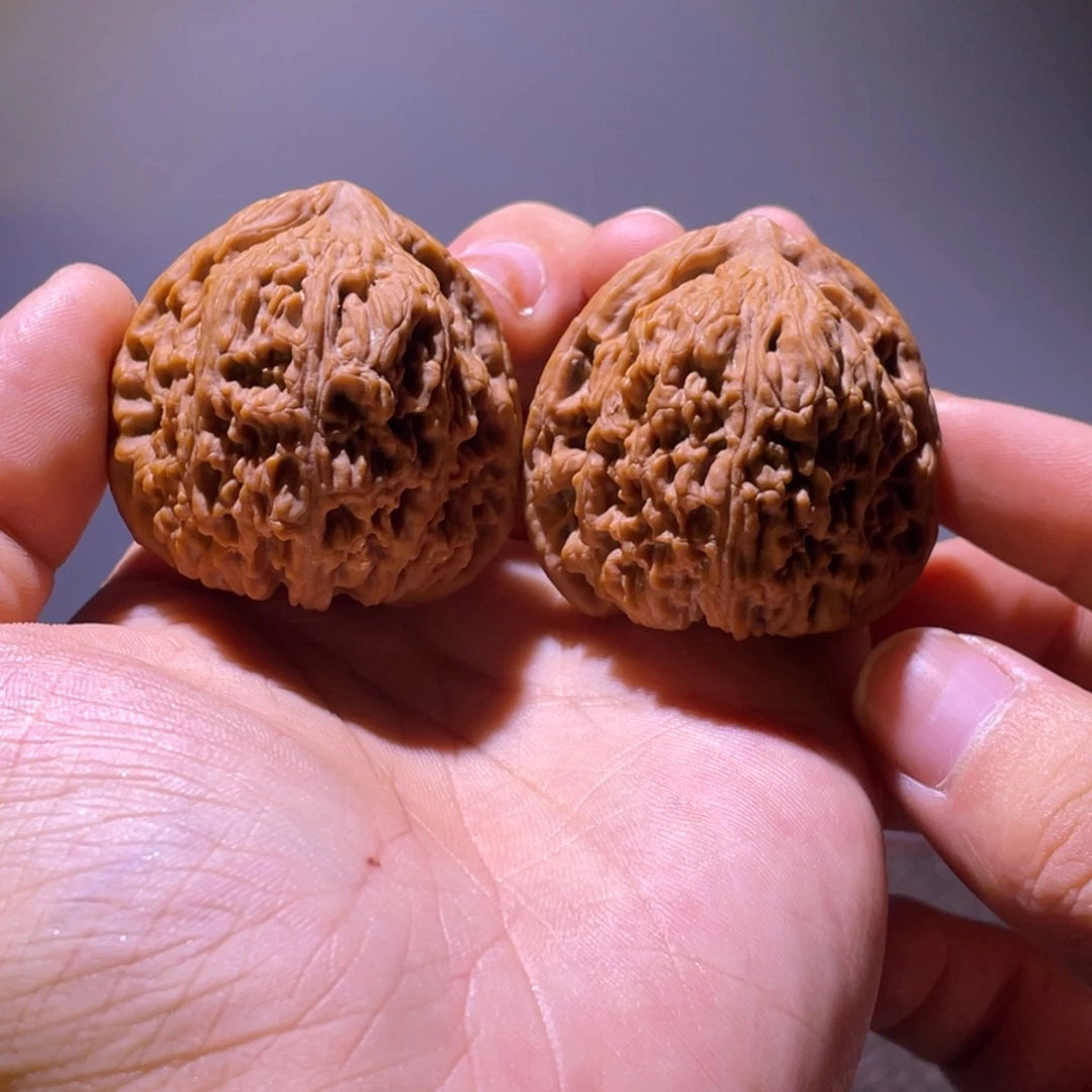 文玩核桃吊坠3号40肉三角