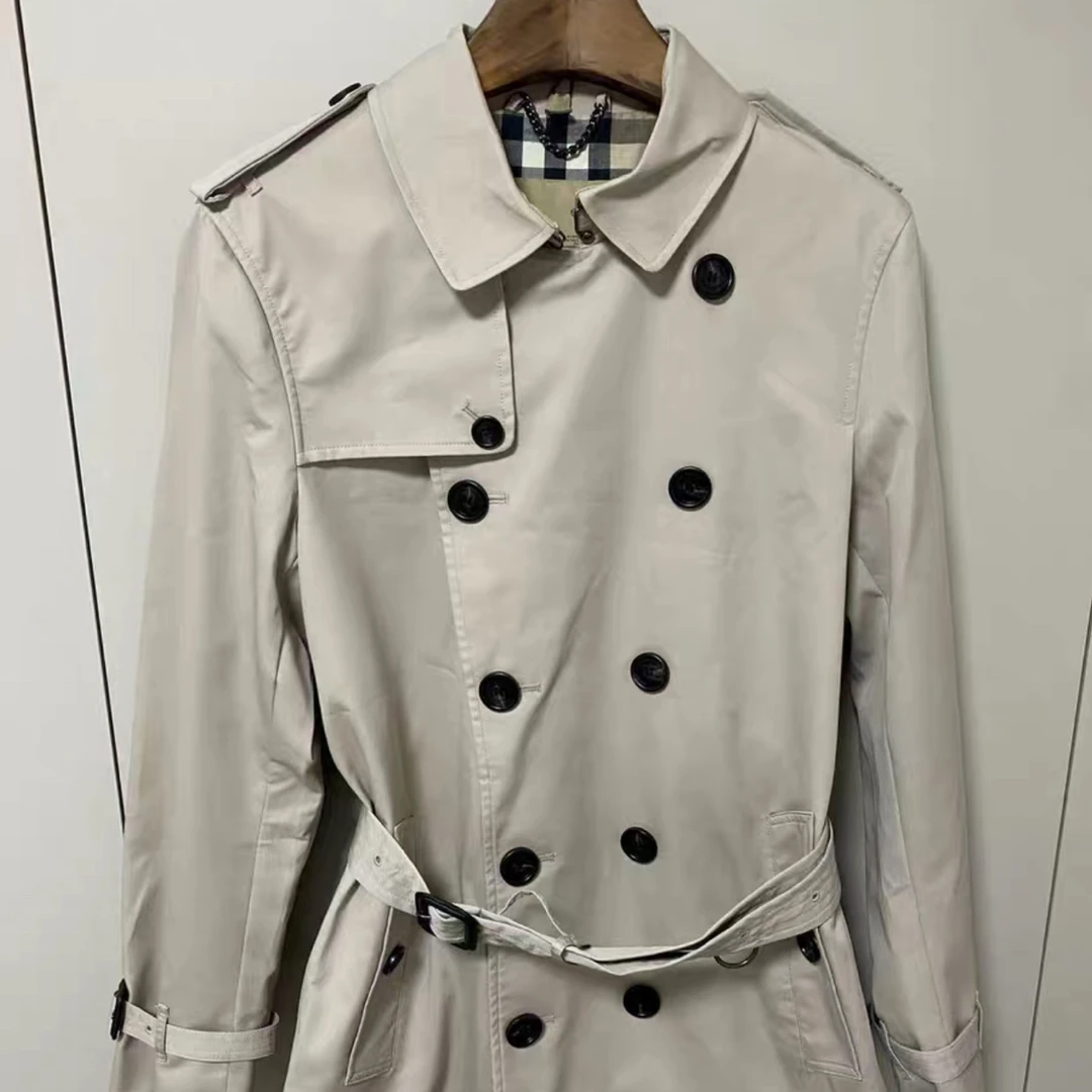 99新 BURBERRY/博柏利 BURBERRY巴宝莉灰色风衣8917 54码