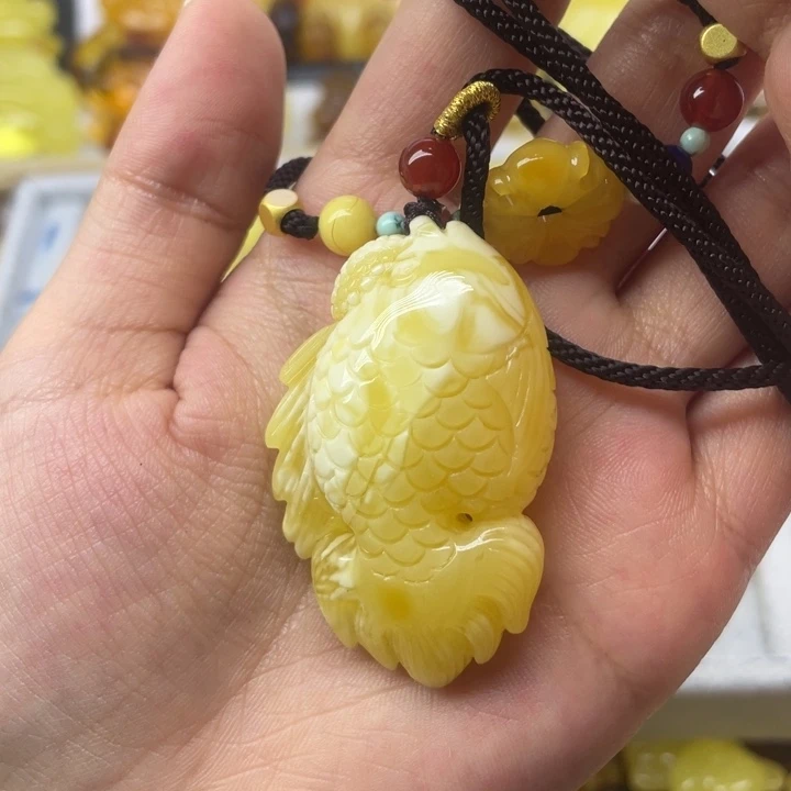 未镶嵌琥珀裸石天然琥珀蜜蜡鱼