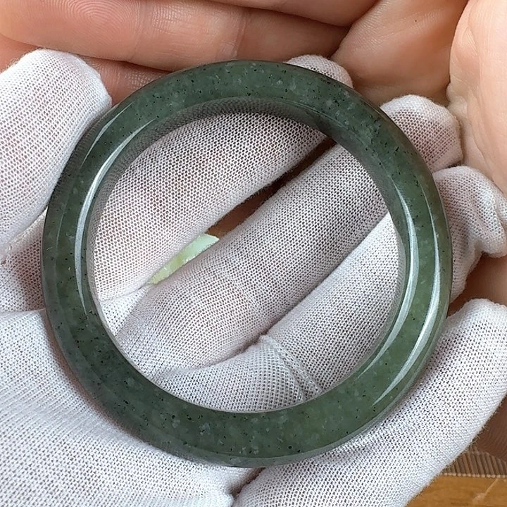 和田玉挂件未镶嵌蔷*