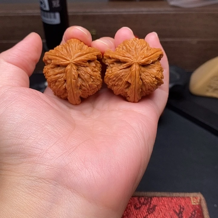 茶***诗文玩核桃把件白奔