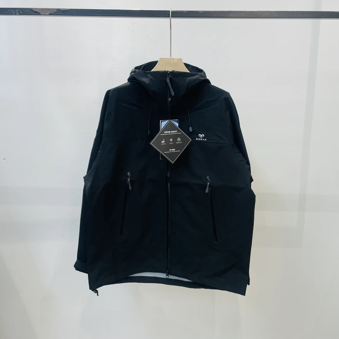 【春季上新】休闲运动户外工装风百搭宽松显瘦冲锋衣外套 DGY-123