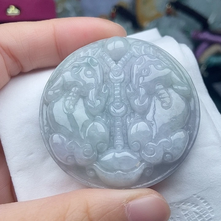翡翠未镶嵌颈饰翡翠双面