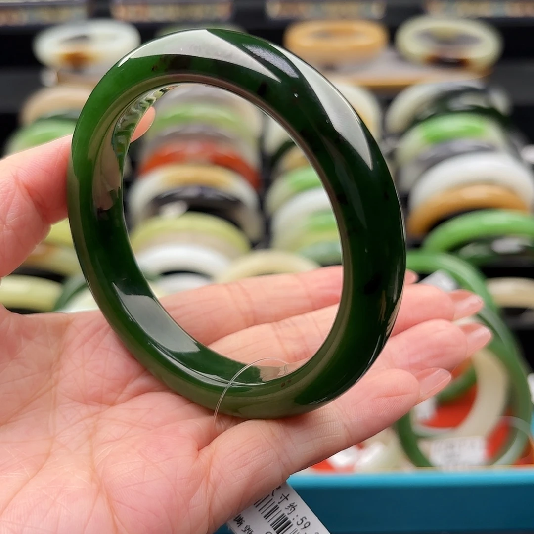 和田玉未镶嵌手镯完品推荐！肉底辣菠菜 无棉底子不花59.3