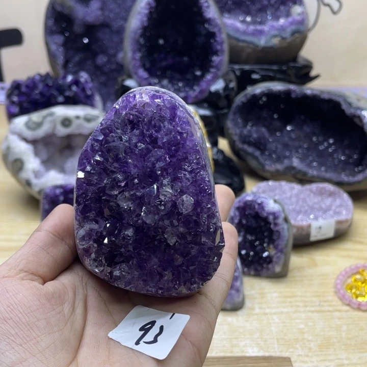 未镶嵌大型摆件（非配饰）紫晶