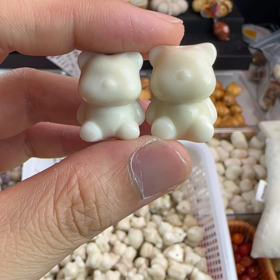 菩提根/象牙果吊坠瑕疵白色熊3颗