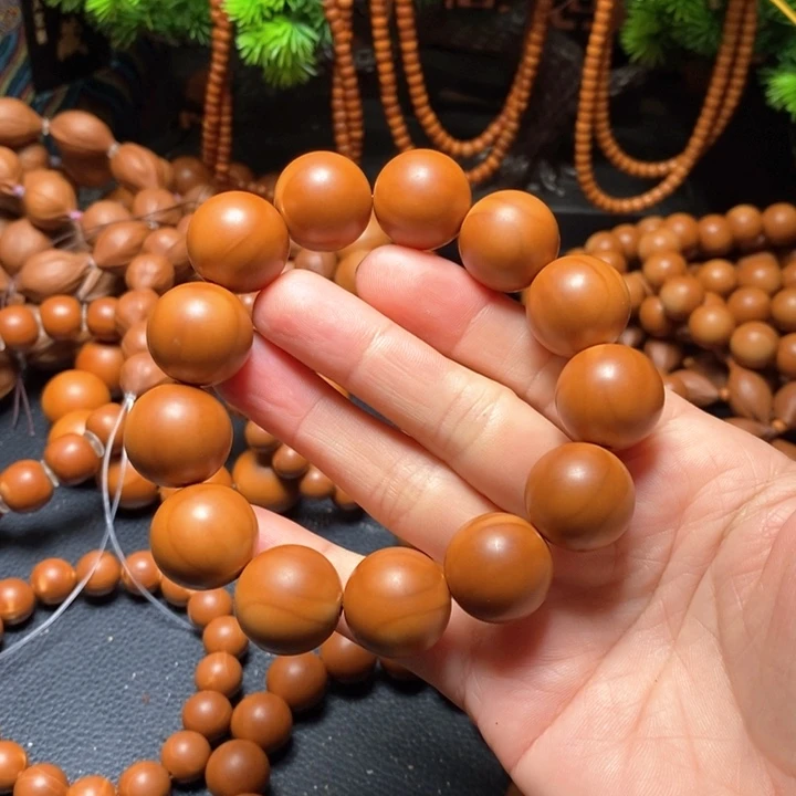 橄榄核手串1.85福利光珠