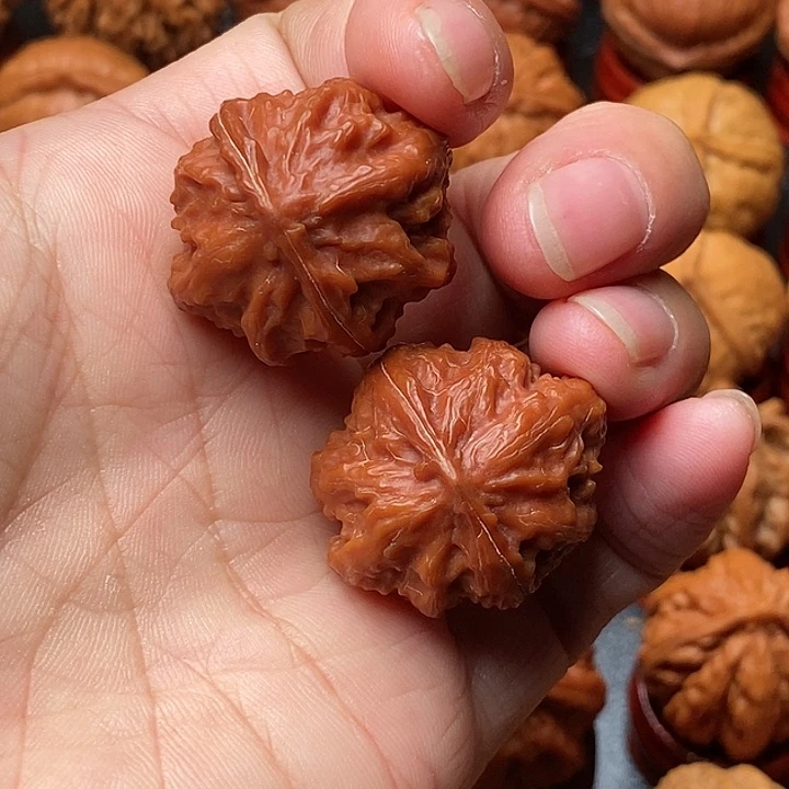 吊坠文玩核桃八棱