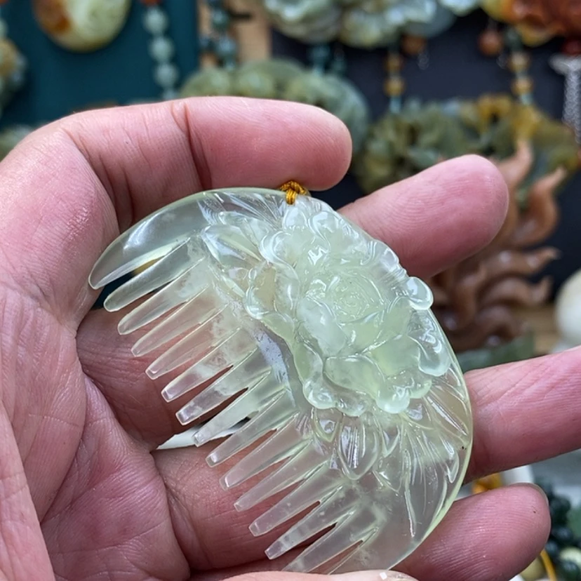 【闪购商品】未镶嵌岫玉吊坠秋***语