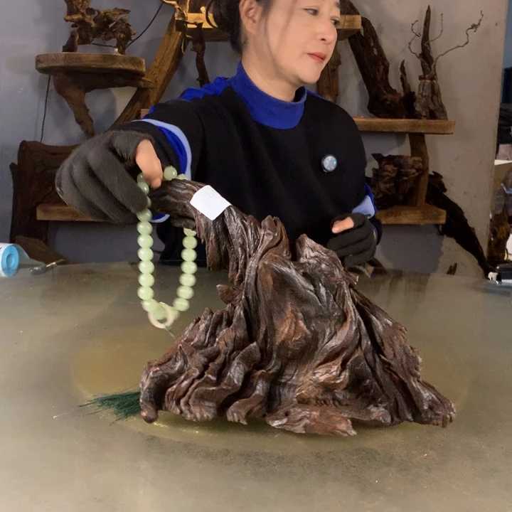张***啊天然的云南紫柚木会黄水