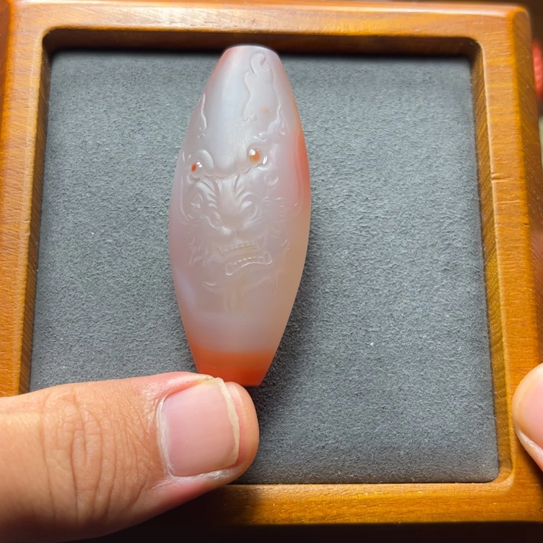 S***O南红玛瑙未镶嵌勒子