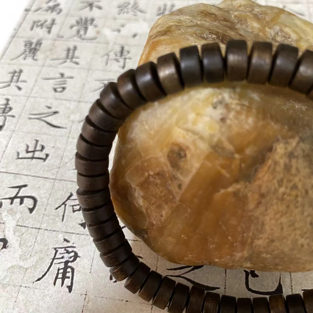 z-927【海南黑油格沉水老料】单圈8.44g