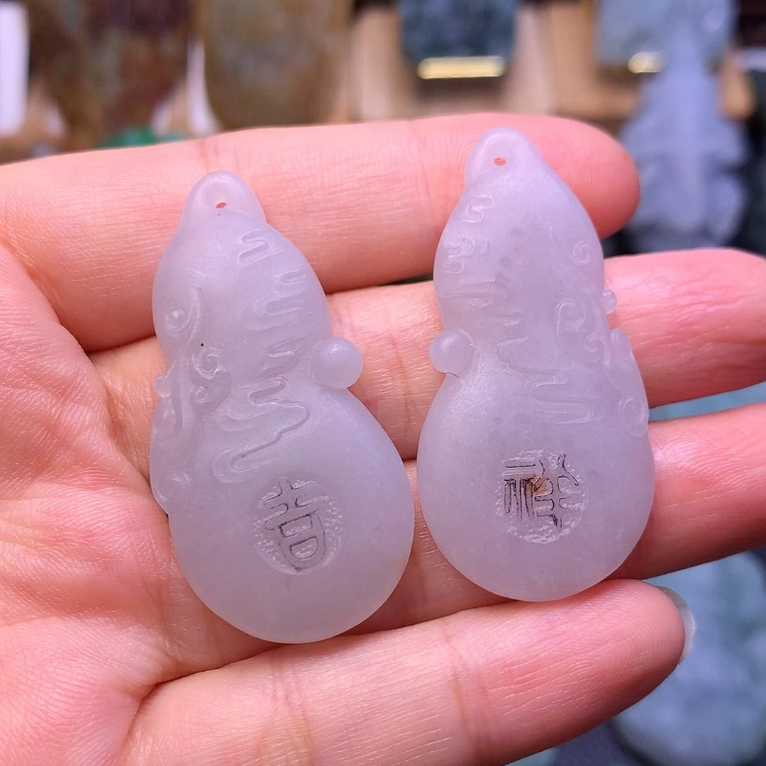 定制翡翠未镶嵌葫芦