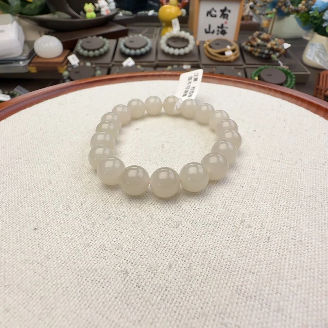 和田玉未镶嵌手链卡10钢板料浅藕粉微猫，5-1