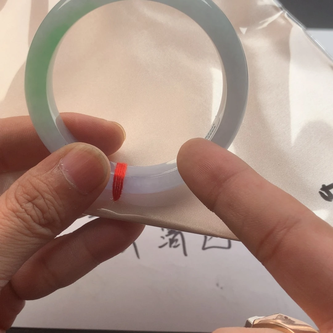 【闪购商品】m****6以实物为准，拍哪个发那个