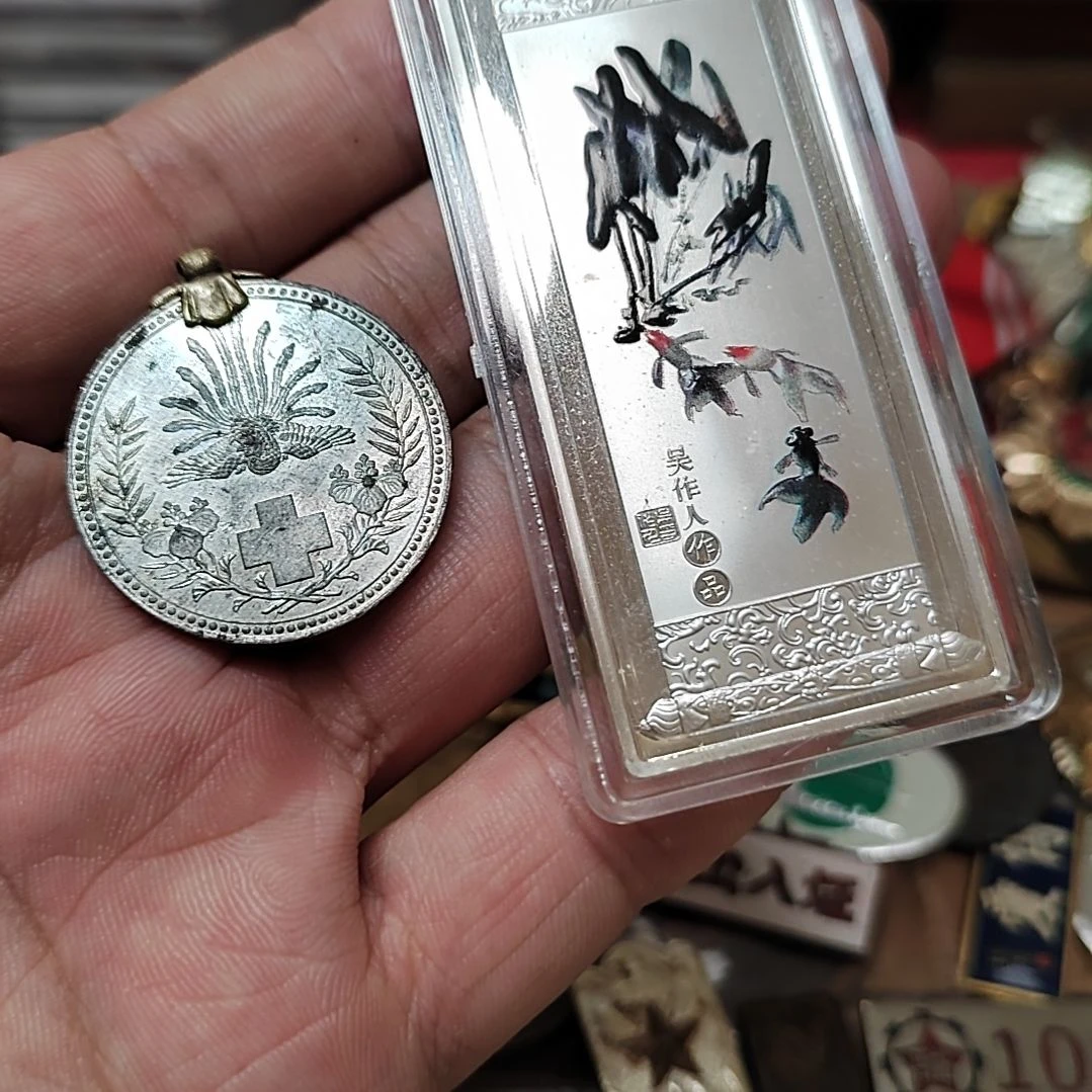 日本早期的纪念章一个