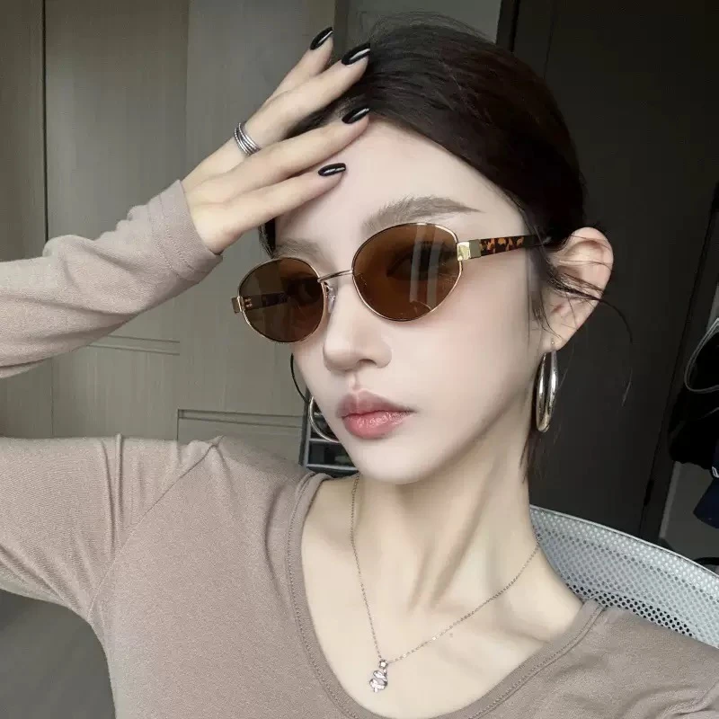 Delyar 2025新款老钱风墨镜女椭圆形法式复古风小框时尚太阳镜