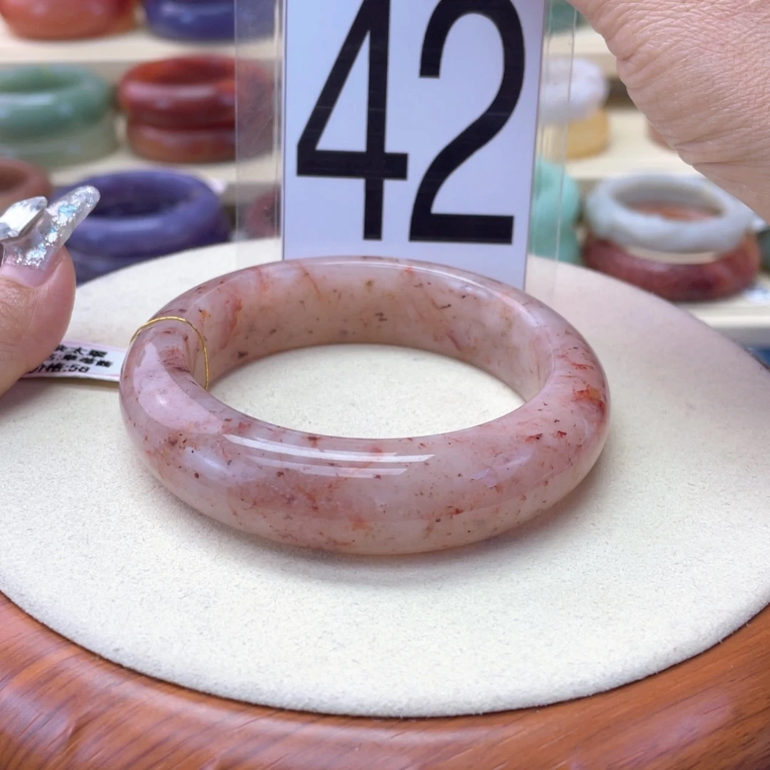 石英质玉未镶嵌手镯