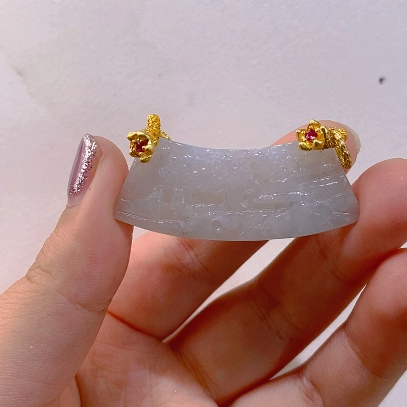 【闪购商品】翡翠未镶嵌颈饰吊坠