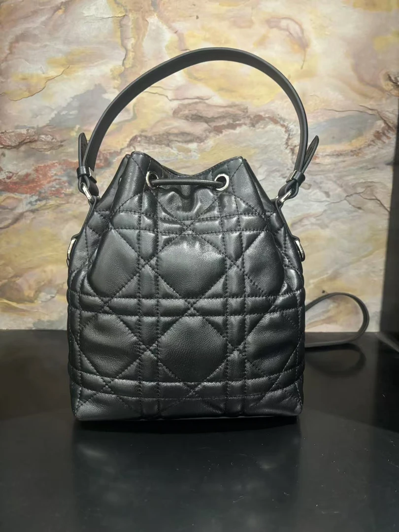 HIRMRIS手工真皮包 20-551565-黑 收紧蒂