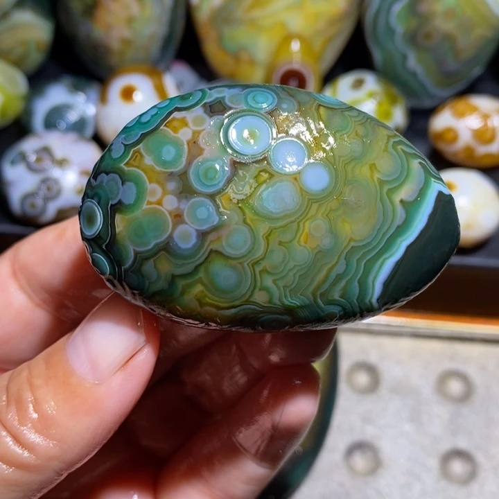 未镶嵌玛瑙/玉髓珠宝半成品145