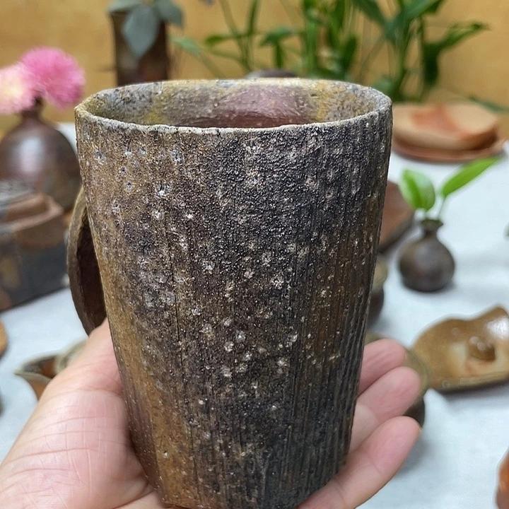 奥本丸味的大杯子