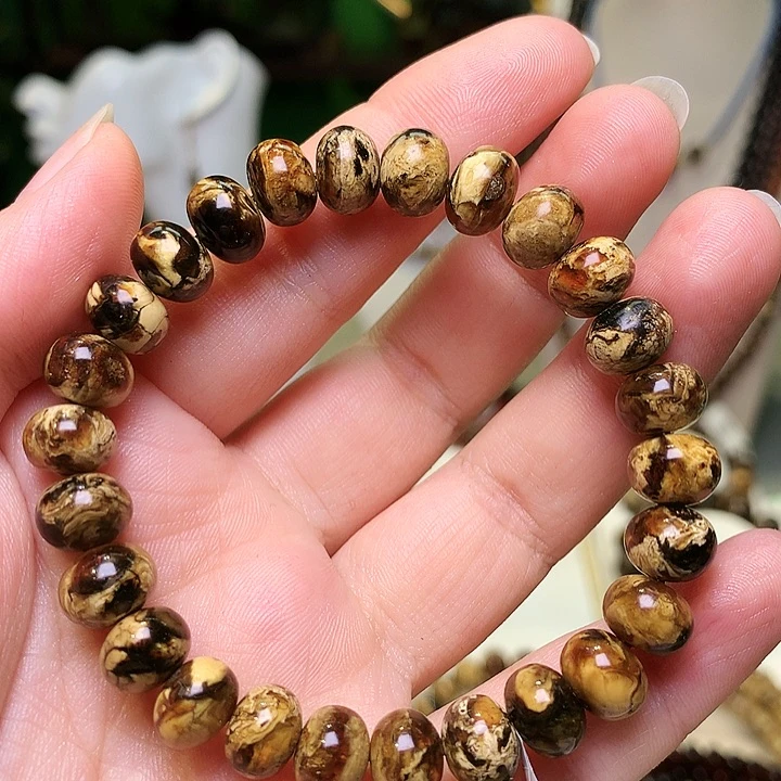 琥珀未镶嵌裸石抚顺琥珀9-313