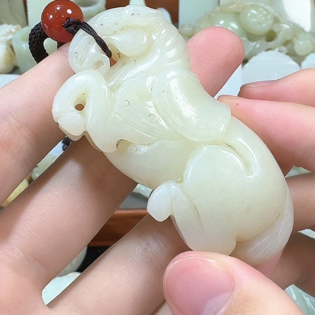 未镶嵌和田玉挂件