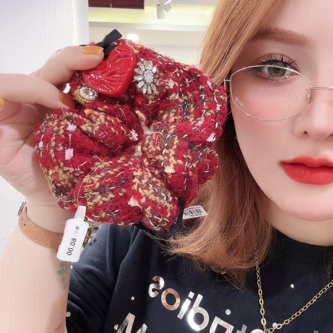 布艺非金属红色小香风发圈儿