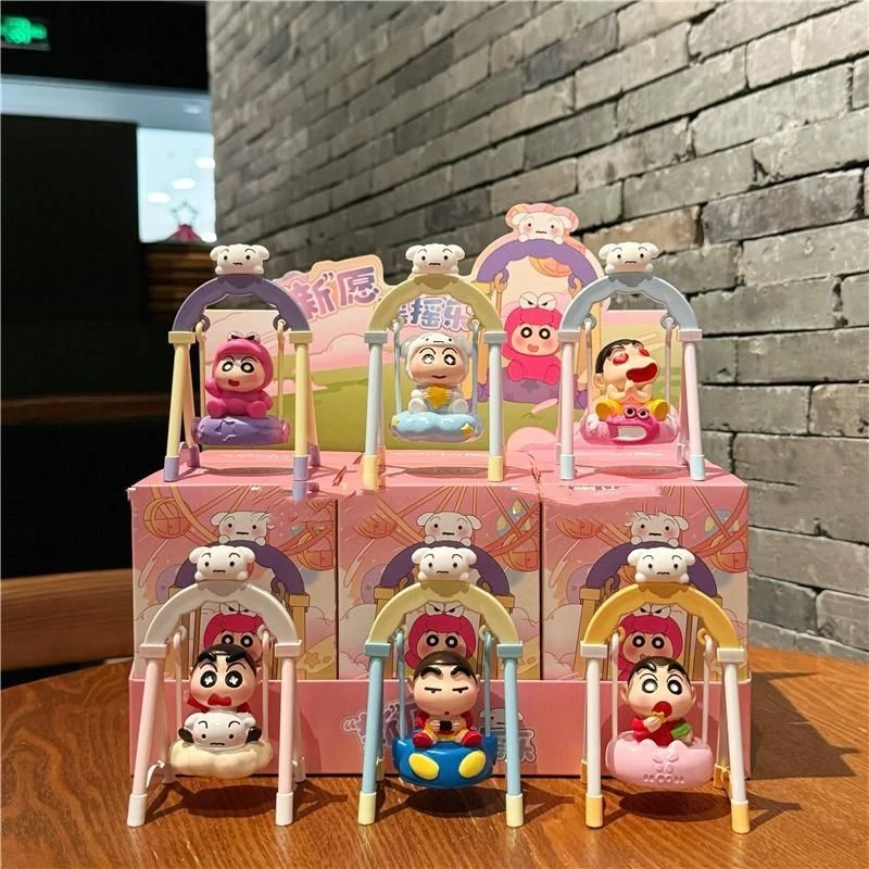 国版蜡笔小新荡秋千系列盲盒手办周边公仔卡通解压桌面小摆件玩偶