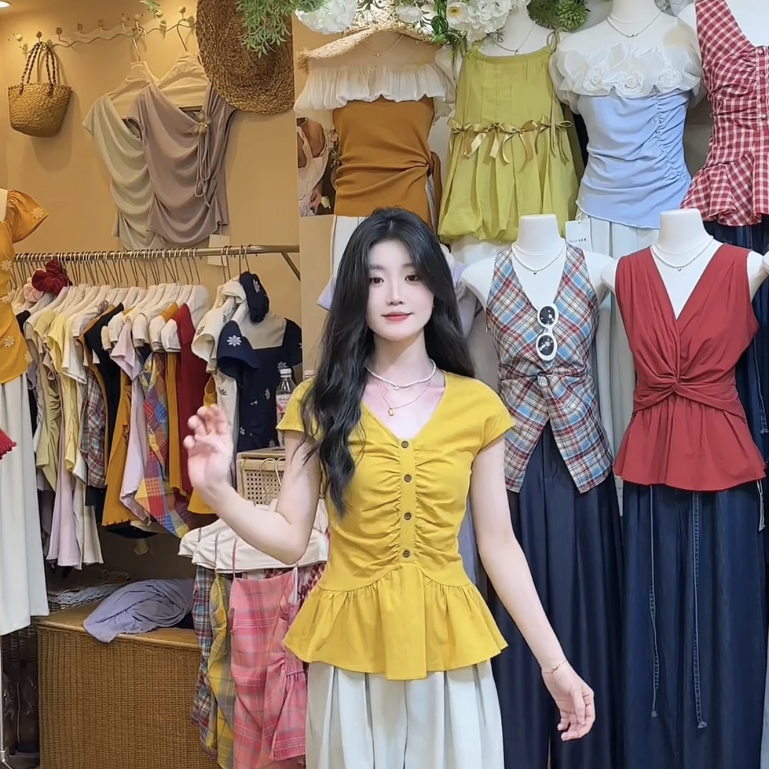 褶皱夏季薄款衬衫韩系复古甜美荷叶边裙摆V领捏褶设计感收腰小衫