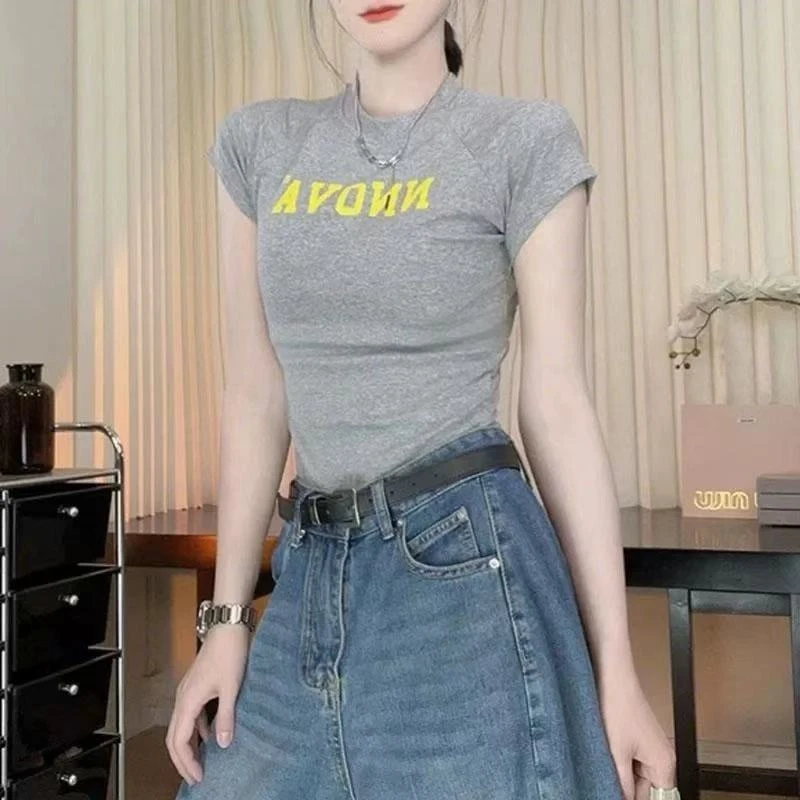 6366#2025新款时尚修身显瘦浮雕印花短袖T恤