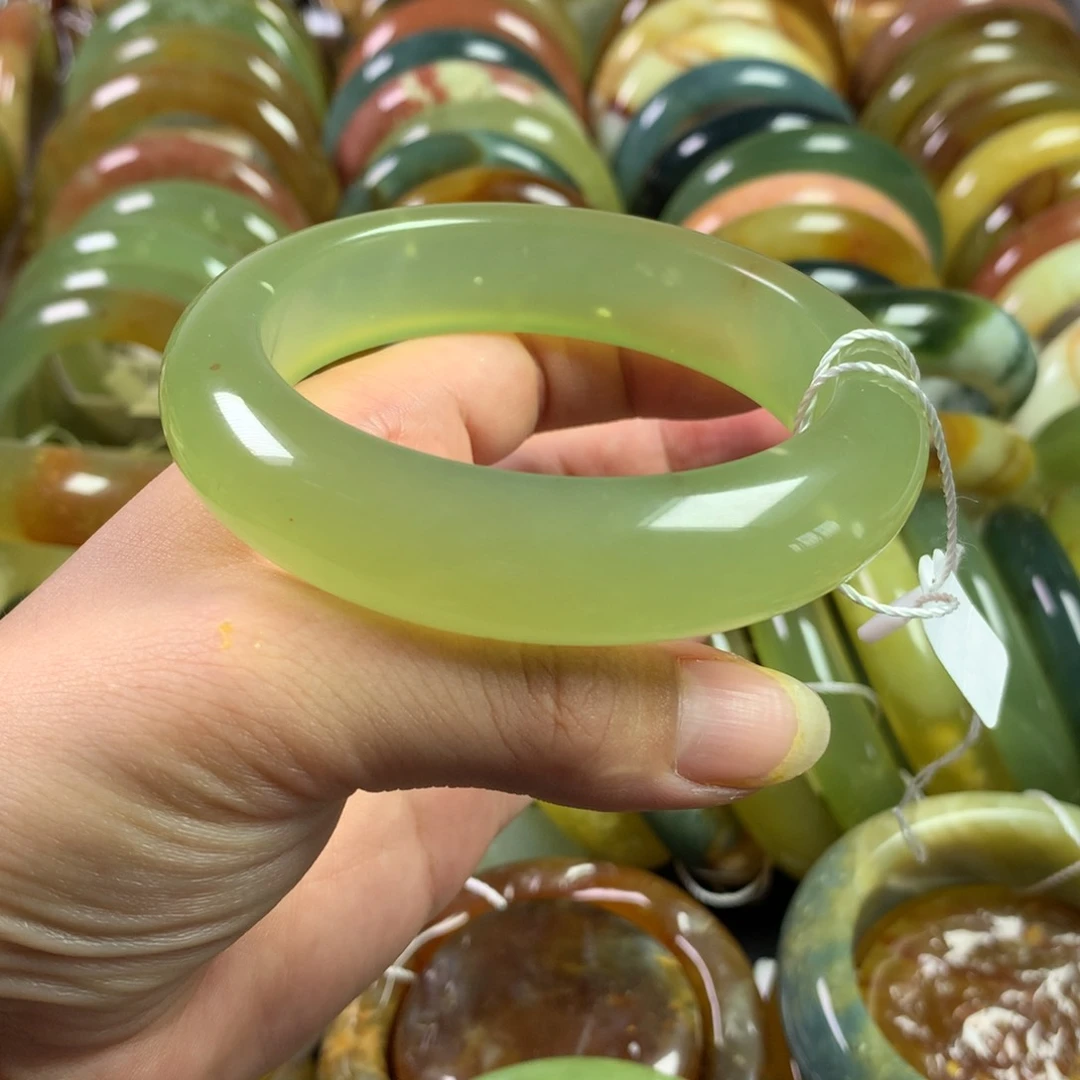 岫玉未镶嵌手镯岫玉