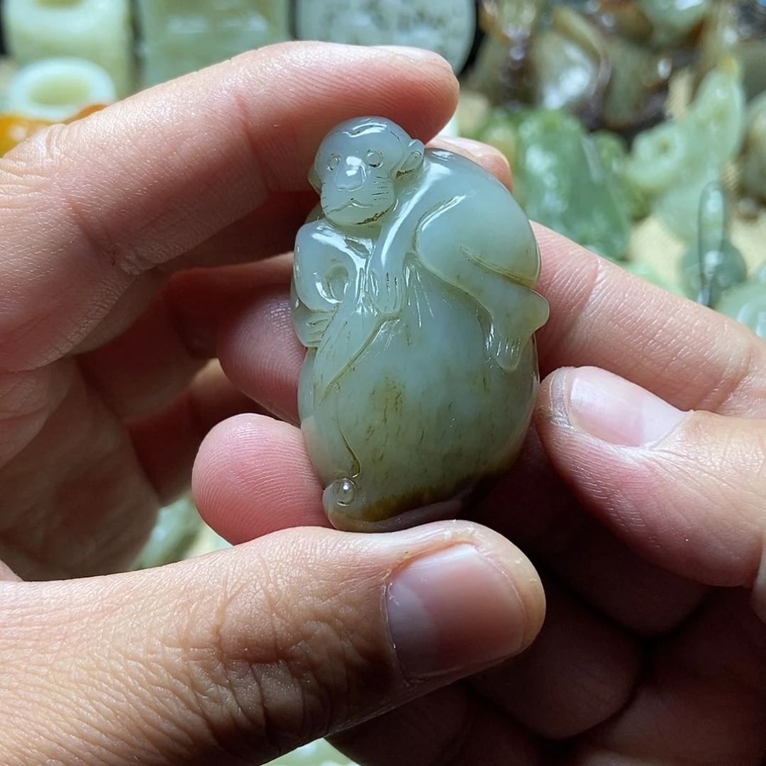 和田玉挂件未镶嵌