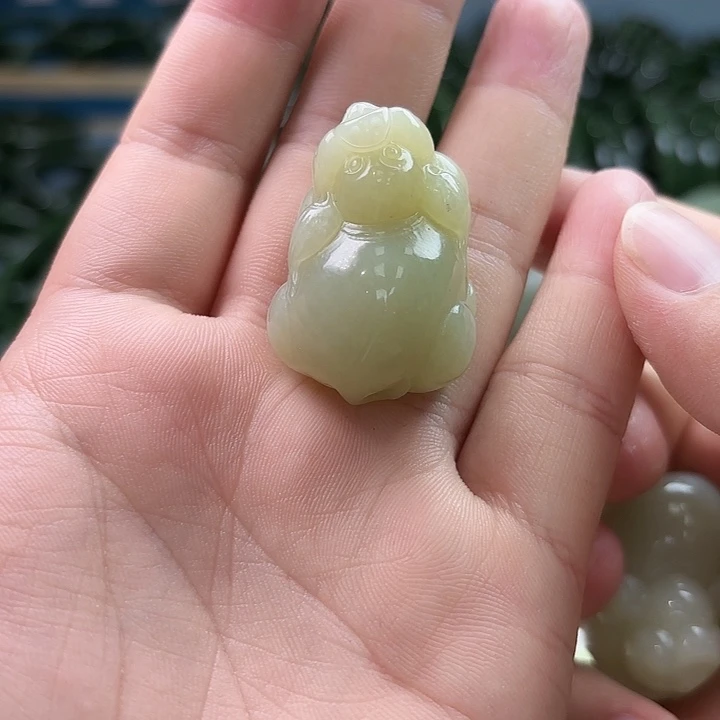 和田玉未镶嵌吊坠(不含链)