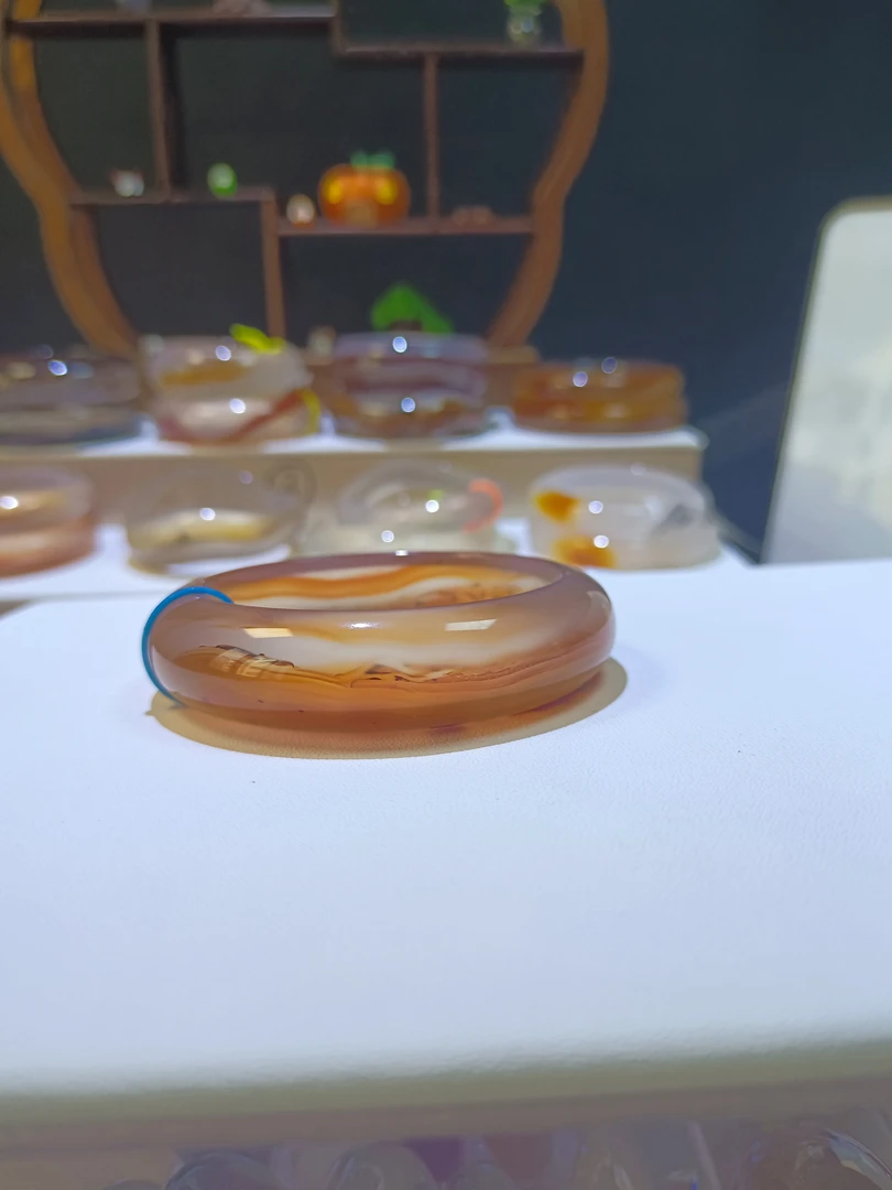 荧光渐变冰透飘花腰缠丝带玛瑙