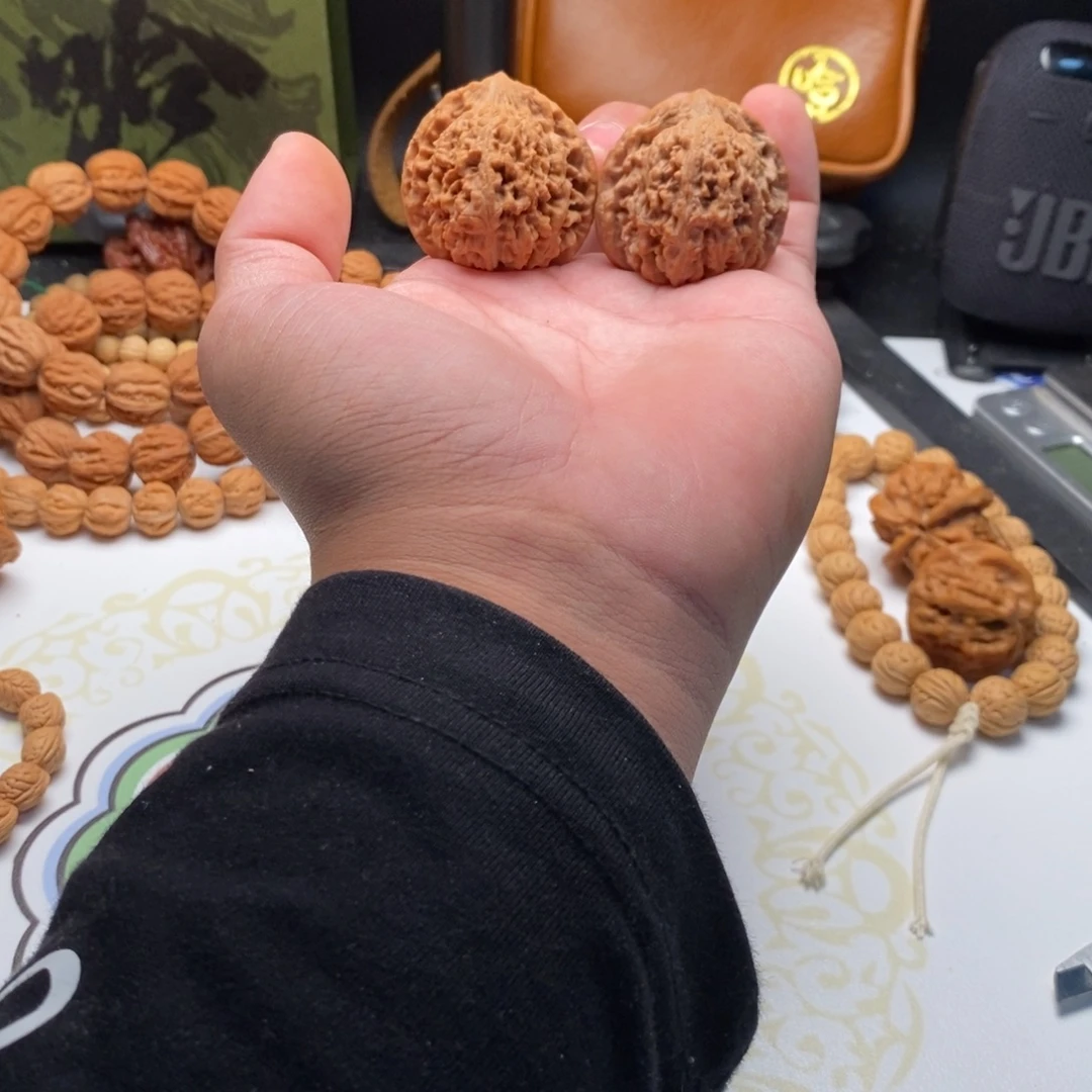 文玩核桃吊坠39全品满天星