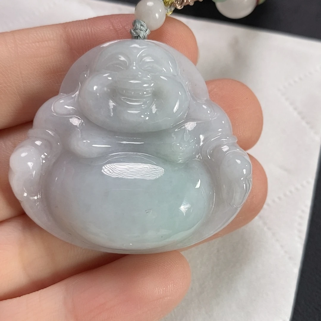 翡翠未镶嵌颈饰佛公