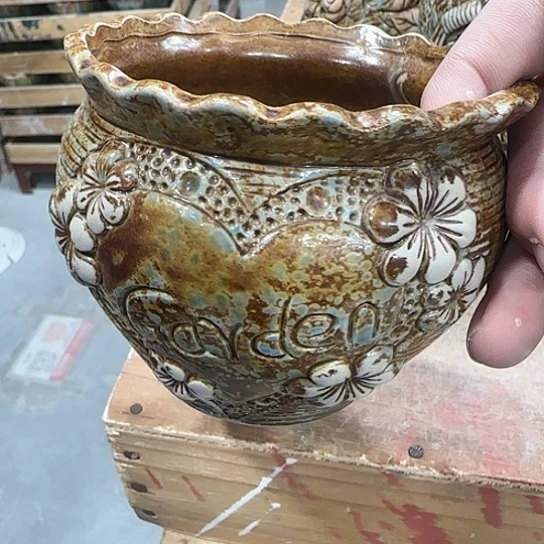 有孔！！有问题问客服，满9元包邮