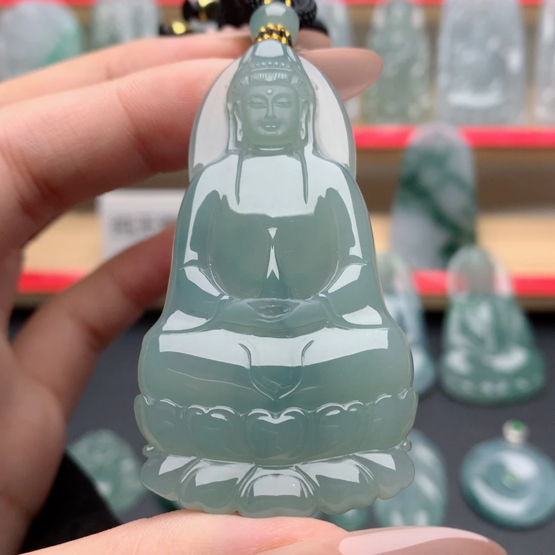 翡翠未镶嵌颈饰素衣观音