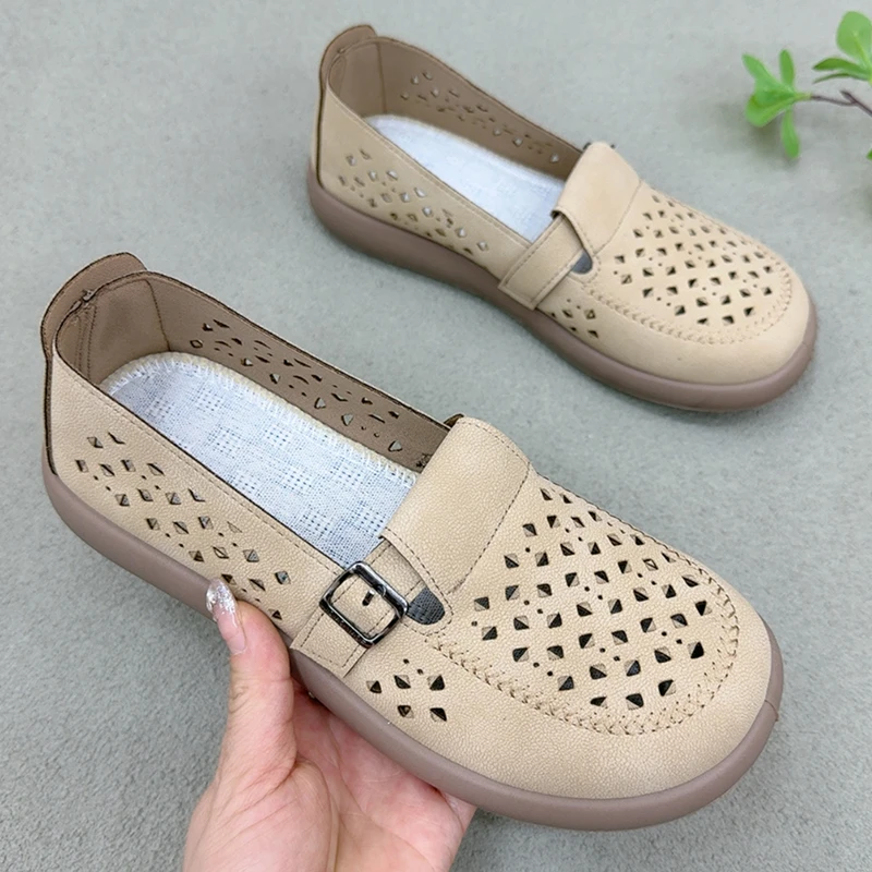 2025春夏新款透气镂空豆豆鞋百搭凉鞋中老年一脚蹬舒适妈妈鞋单鞋