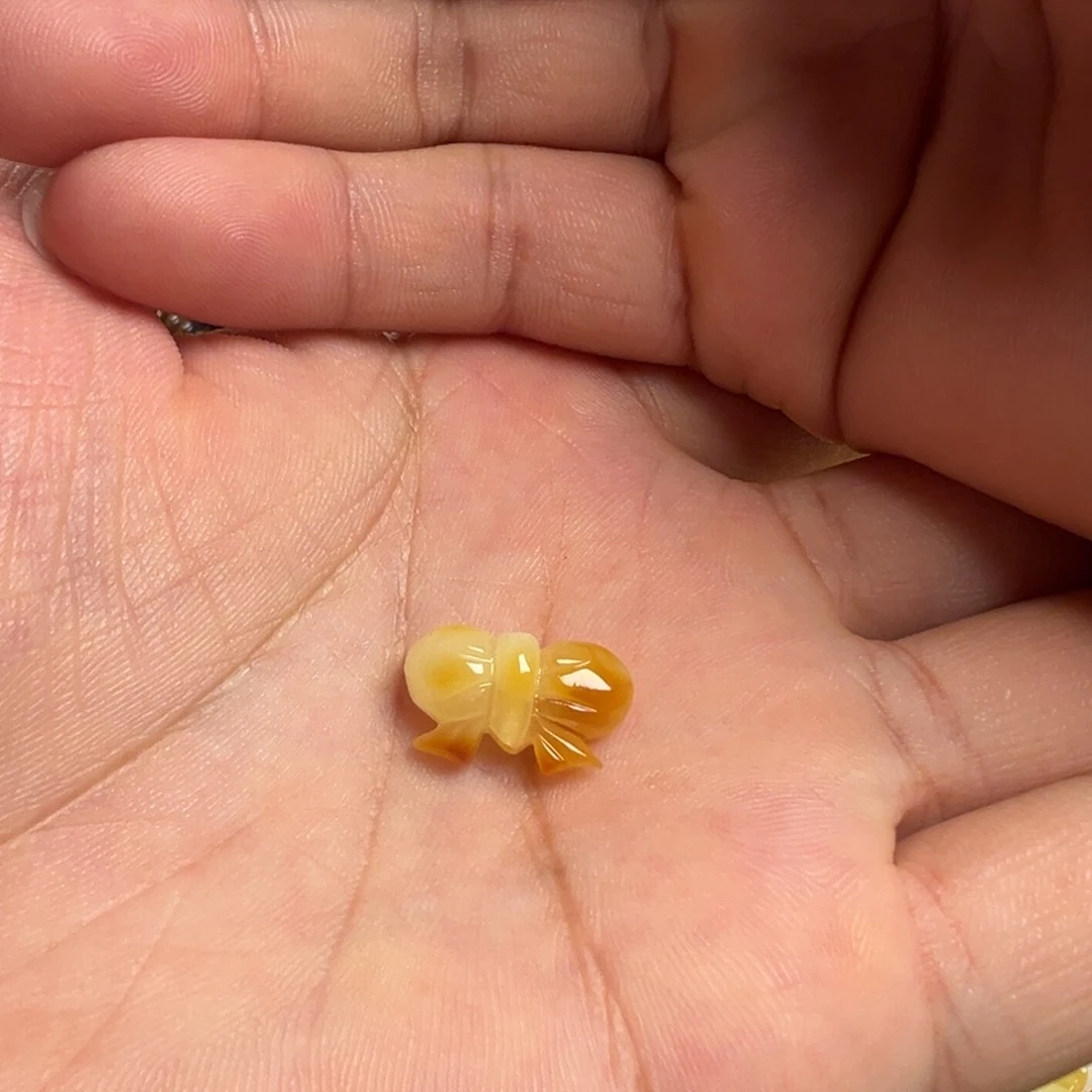 蜜蜡颈饰未镶嵌蝴蝶结提溜吊坠