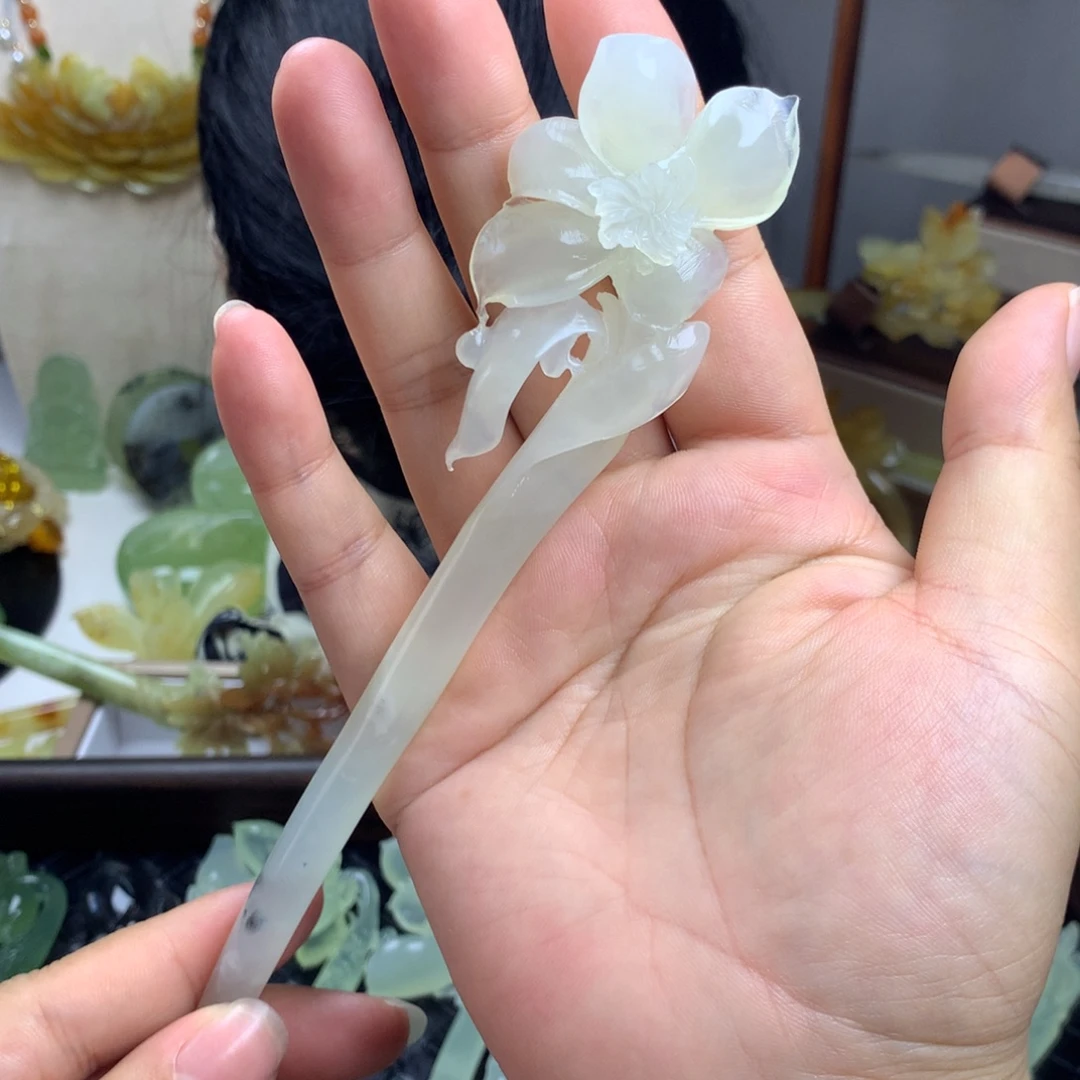 蛇纹石玉未镶嵌发簪
