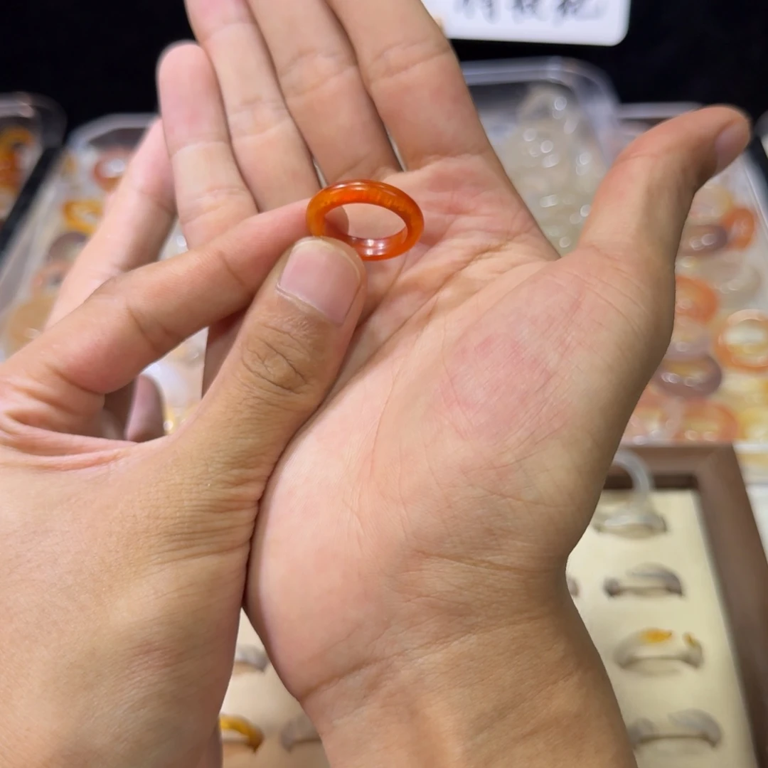 玛瑙/玉髓戒指未镶嵌53号14 圈有瑕疵满9.9包邮