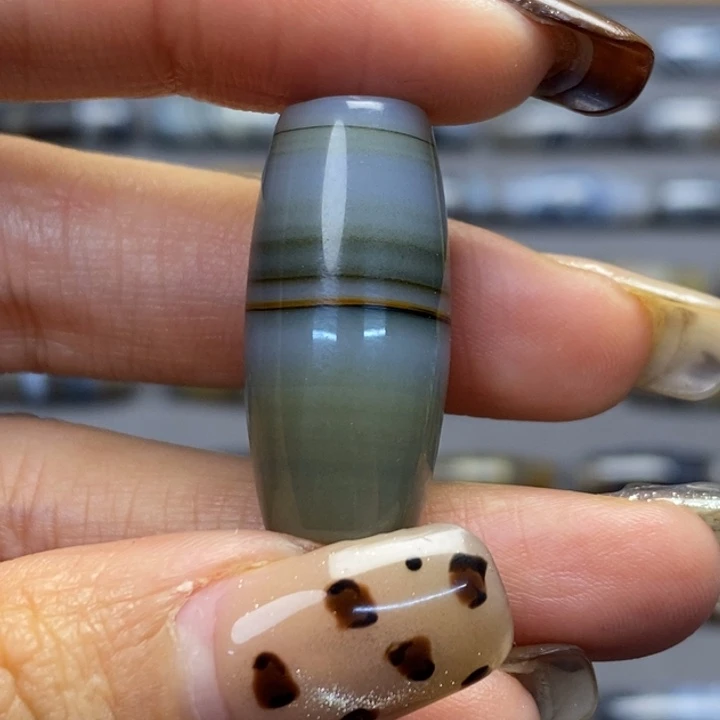 玛瑙/玉髓合金藏风蓝沁海浪花