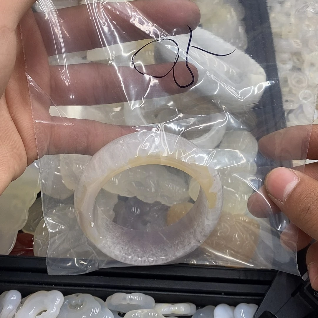 玛瑙/玉髓珠宝半成品合金所**钧