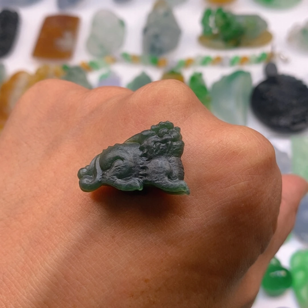 未镶嵌定制翡翠貔貅