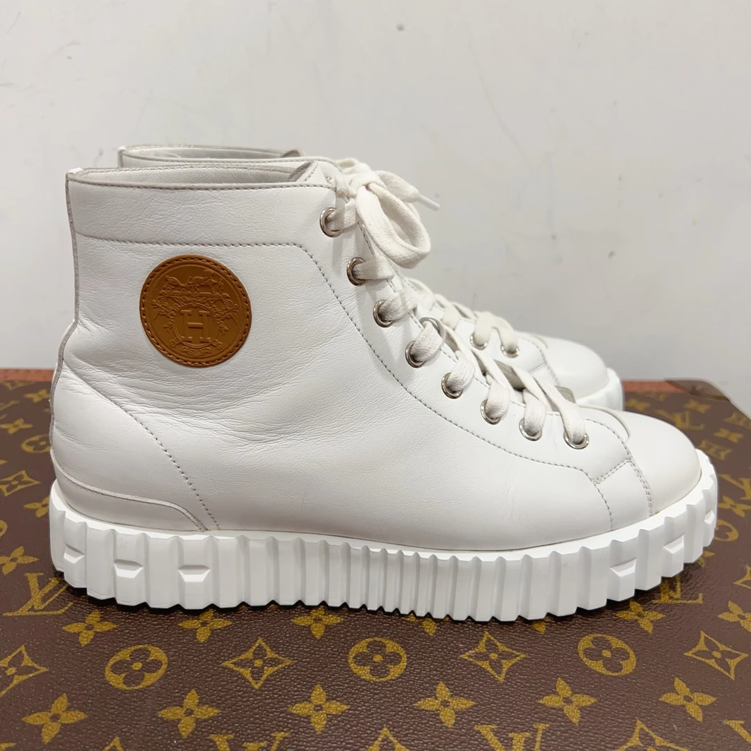 99新 Hermes/爱马仕 安洁利严选平底鞋 尺码38成色看直播GSS23604