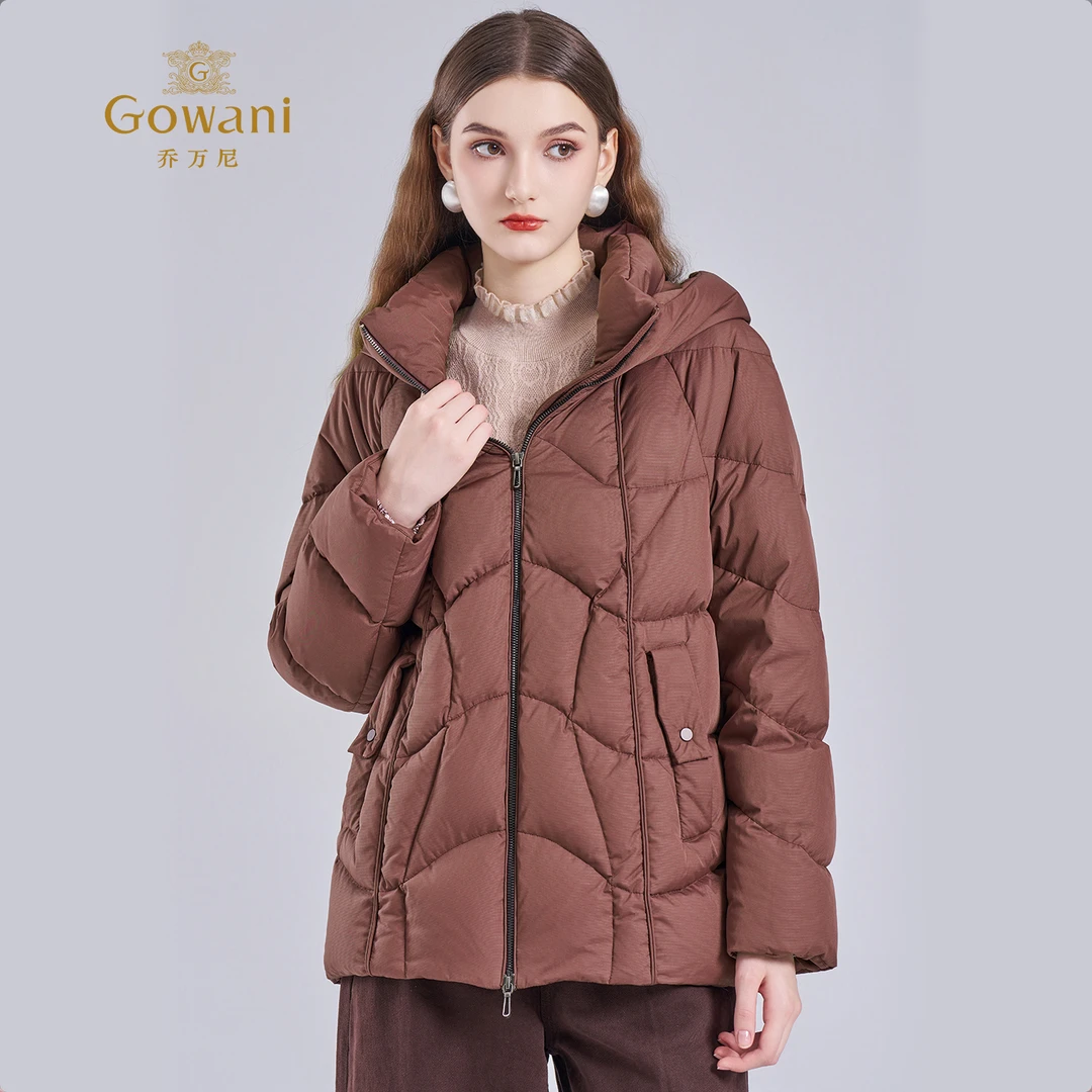 乔万尼轻户外羽绒服女连帽收腰压花保暖外套美拉德风上衣ED4T773