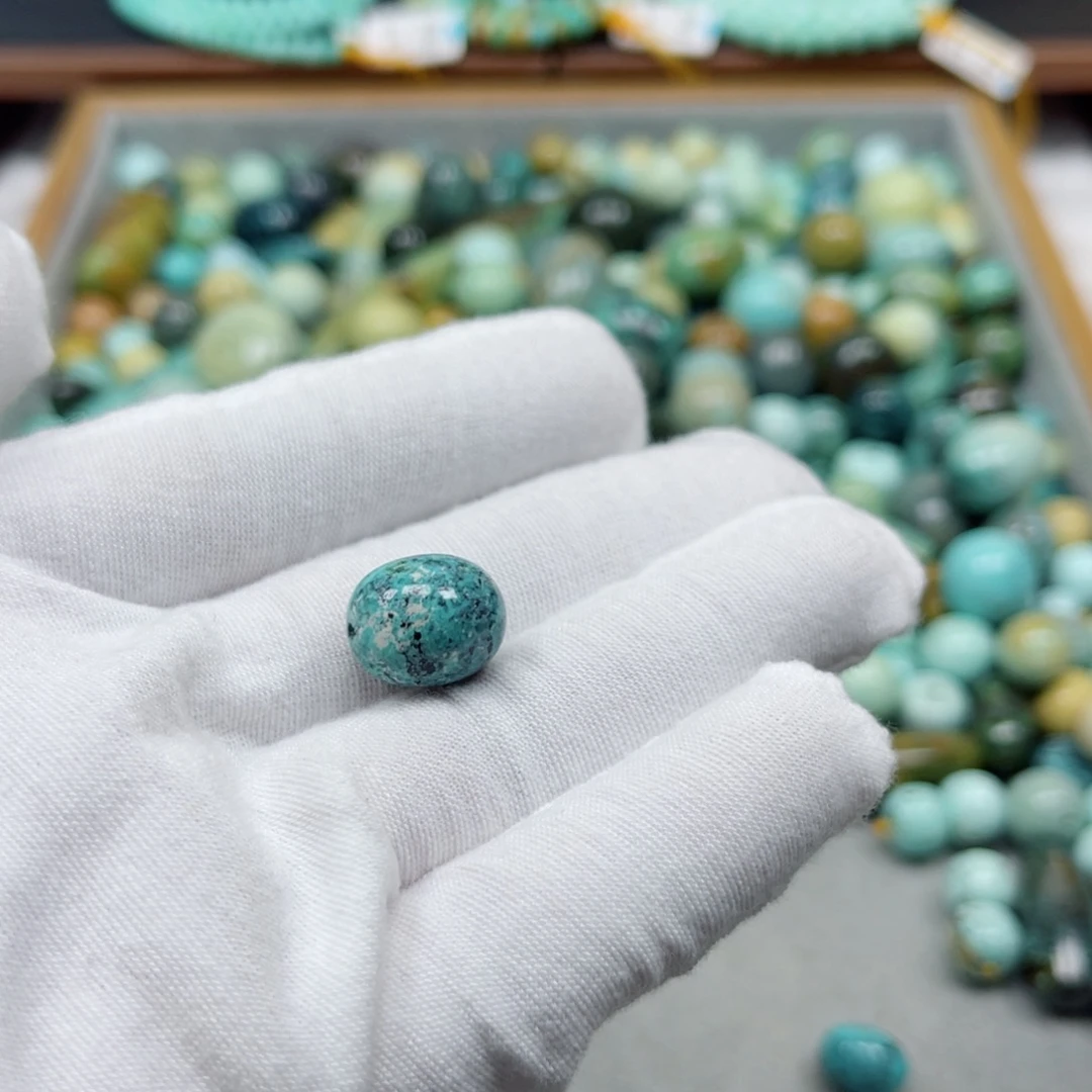 绿松石未镶嵌挂件